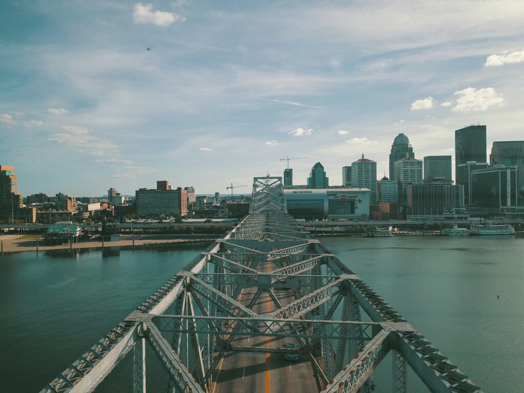 Louisville, KY -- Bridge
